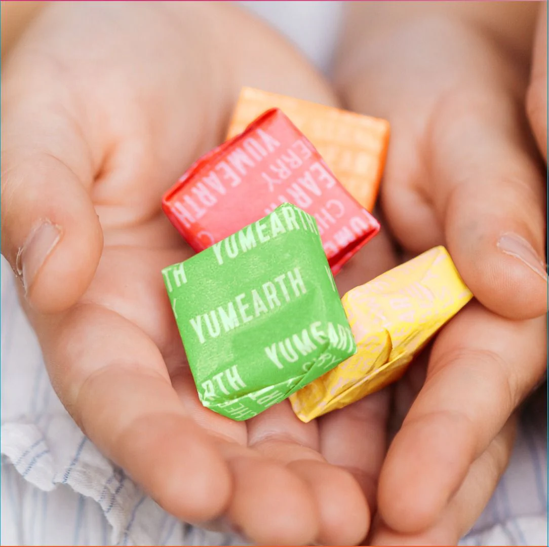 YumEarth Organic Sweets, 11 Fruit Chews, EKO soluble gums (Chewys), 57 g - Image 3
